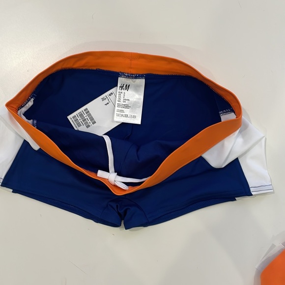 💰4/$25 SALE💰Men’s H&M Squarecut Swim Trunk size Small - Picture 2 of 3
